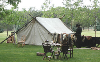 Rendezvous des trappeurs au canada, photo Assiniboine Tipis